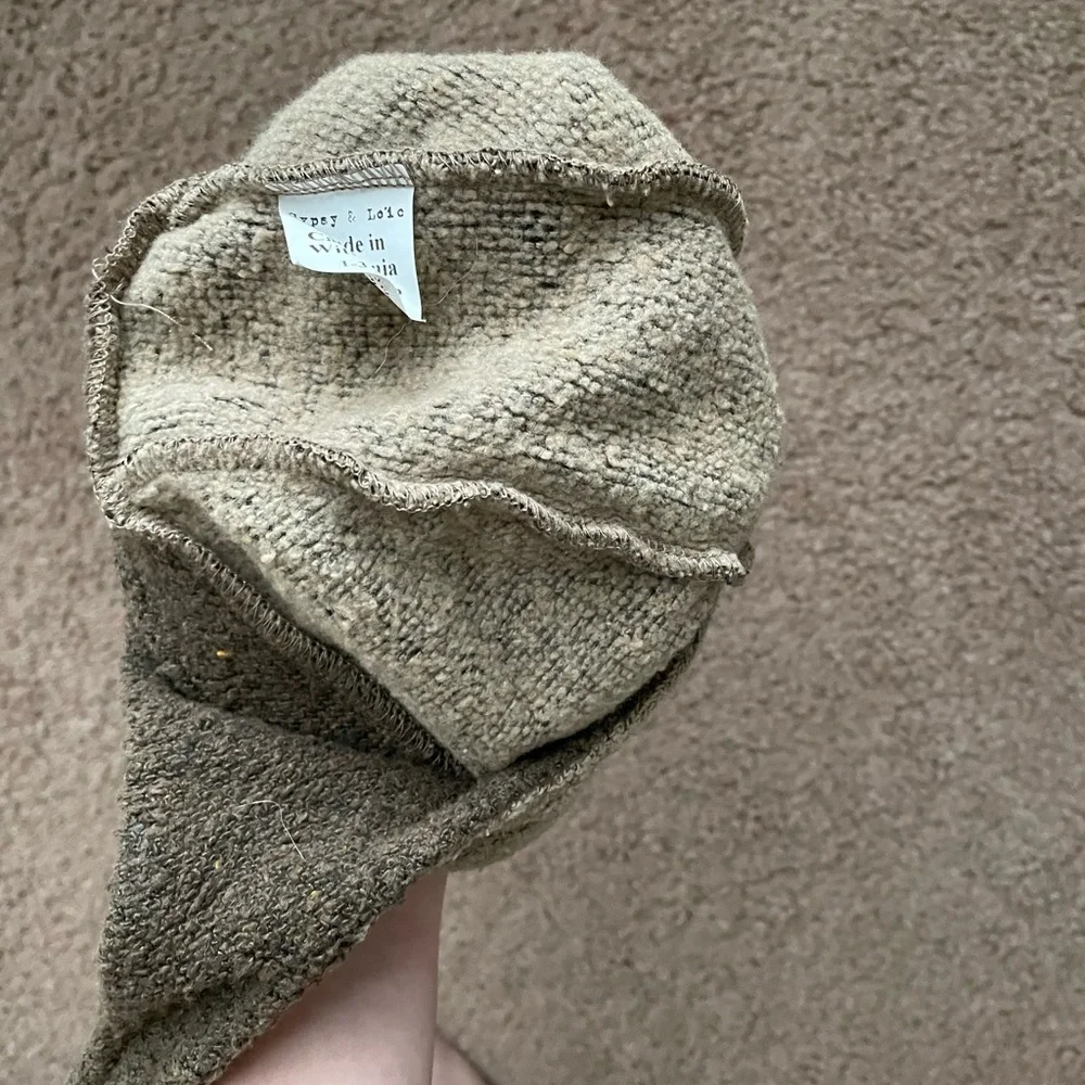 Sock monkey hat - Picture 4 of 4